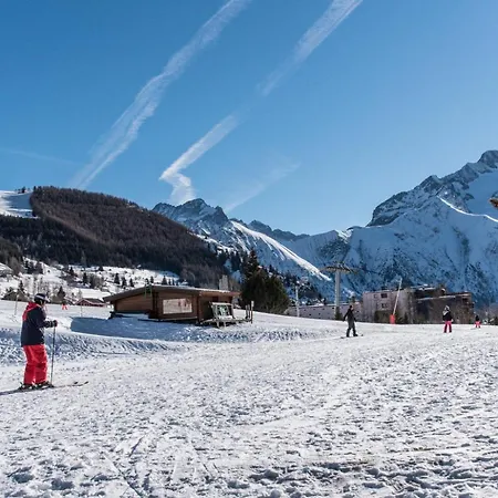 Edelweiss Skiopieds - Centre Station Lejlighed *